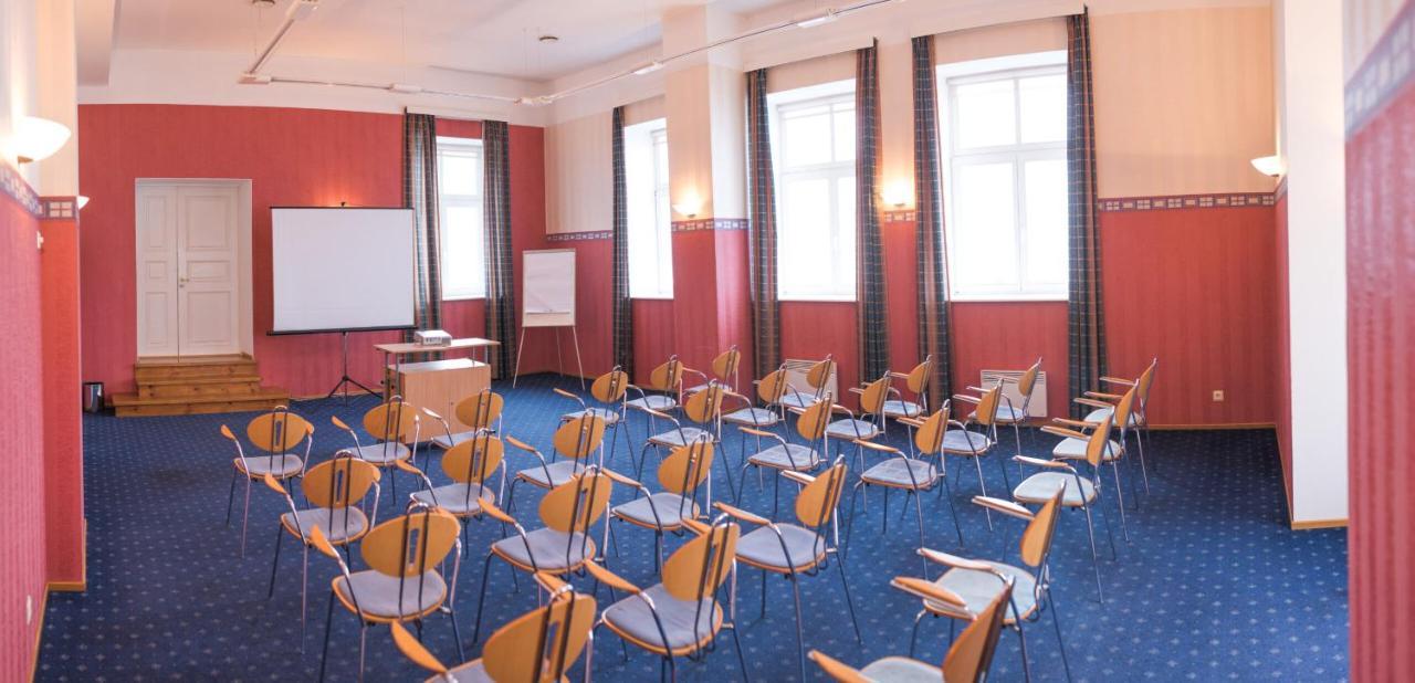 Hotel Promenaadi Haapsalu Luaran gambar