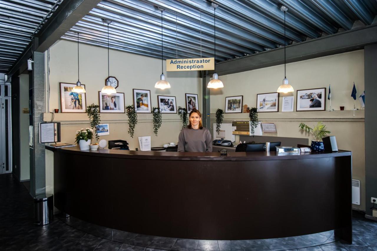 Hotel Promenaadi Haapsalu Luaran gambar