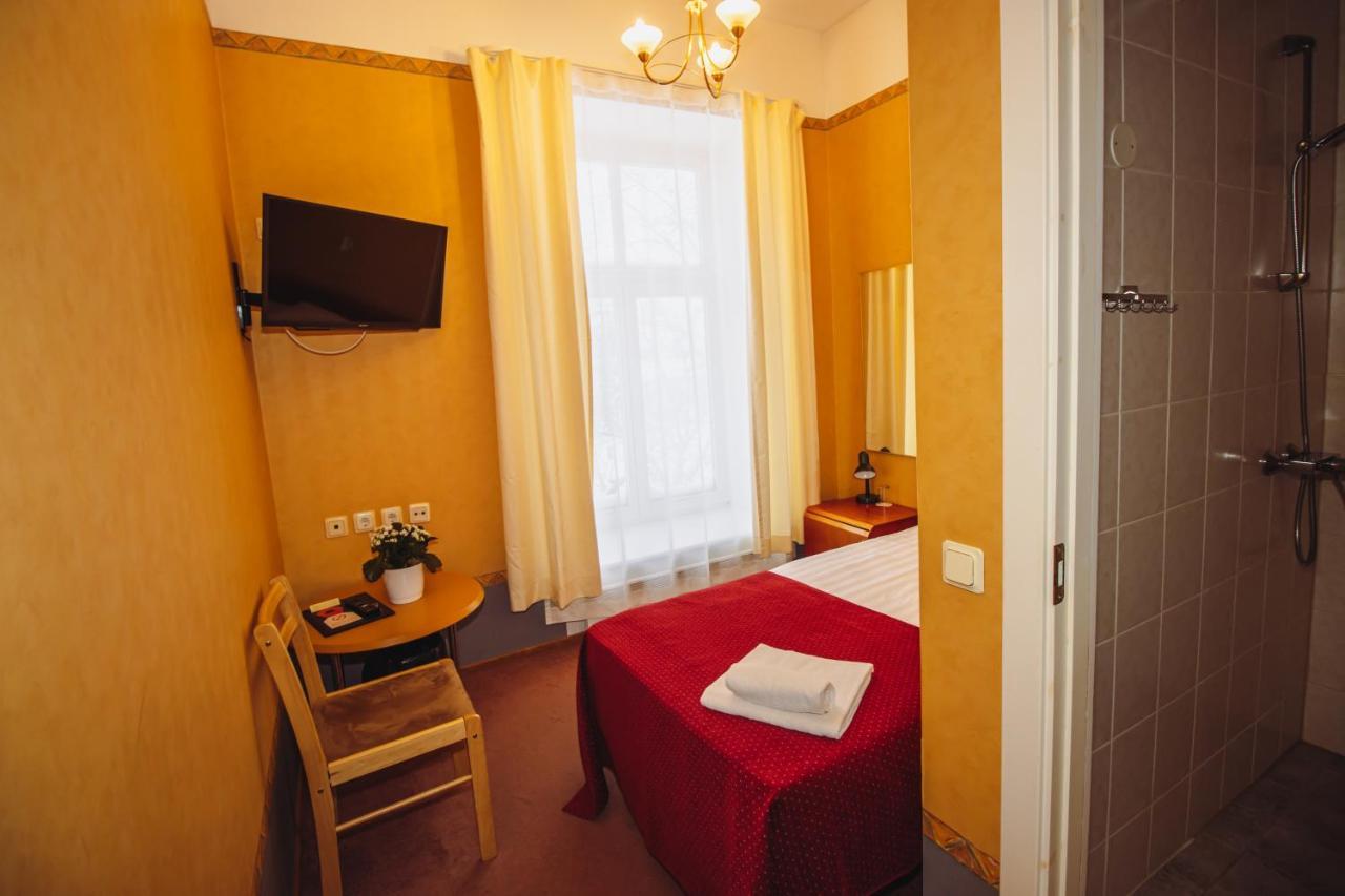 Hotel Promenaadi Haapsalu Luaran gambar