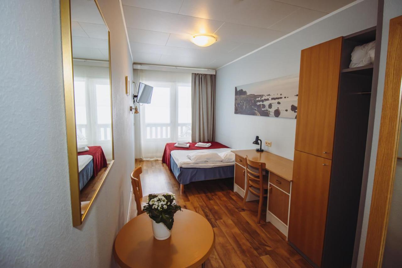 Hotel Promenaadi Haapsalu Luaran gambar