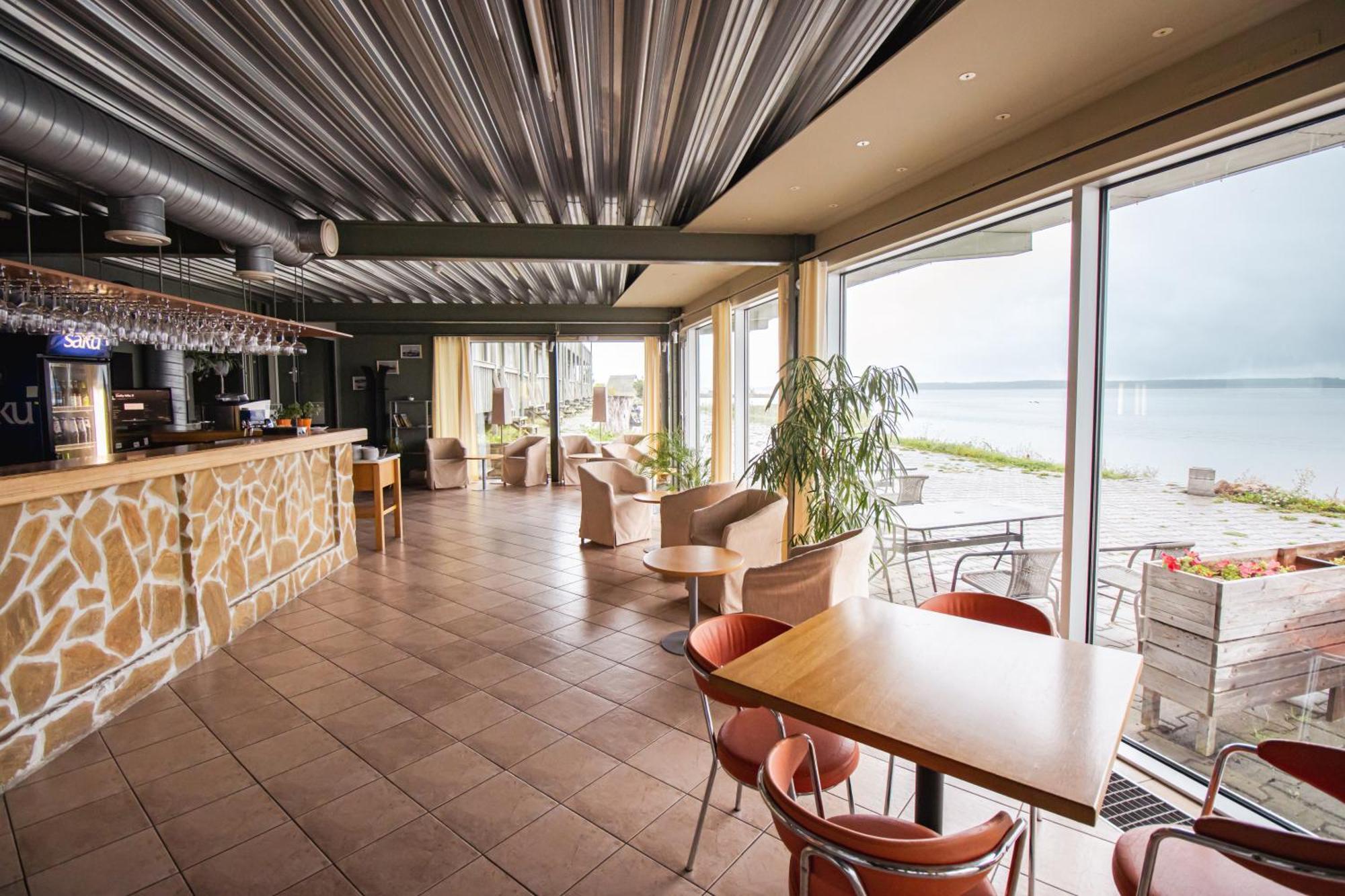 Hotel Promenaadi Haapsalu Luaran gambar
