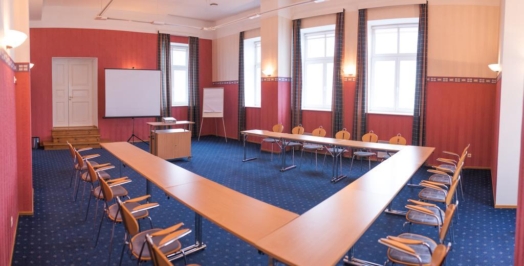 Hotel Promenaadi Haapsalu Luaran gambar